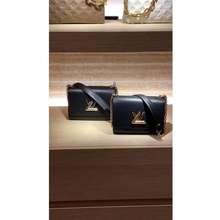 Shop Louis Vuitton TWIST Twist belt chain wallet (M68560 , M68750 ) by  Youshop