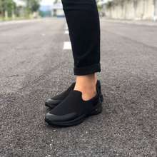 Buy Footwear from SKECHERS in Malaysia 