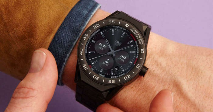 Connected Luxury Smartwatches